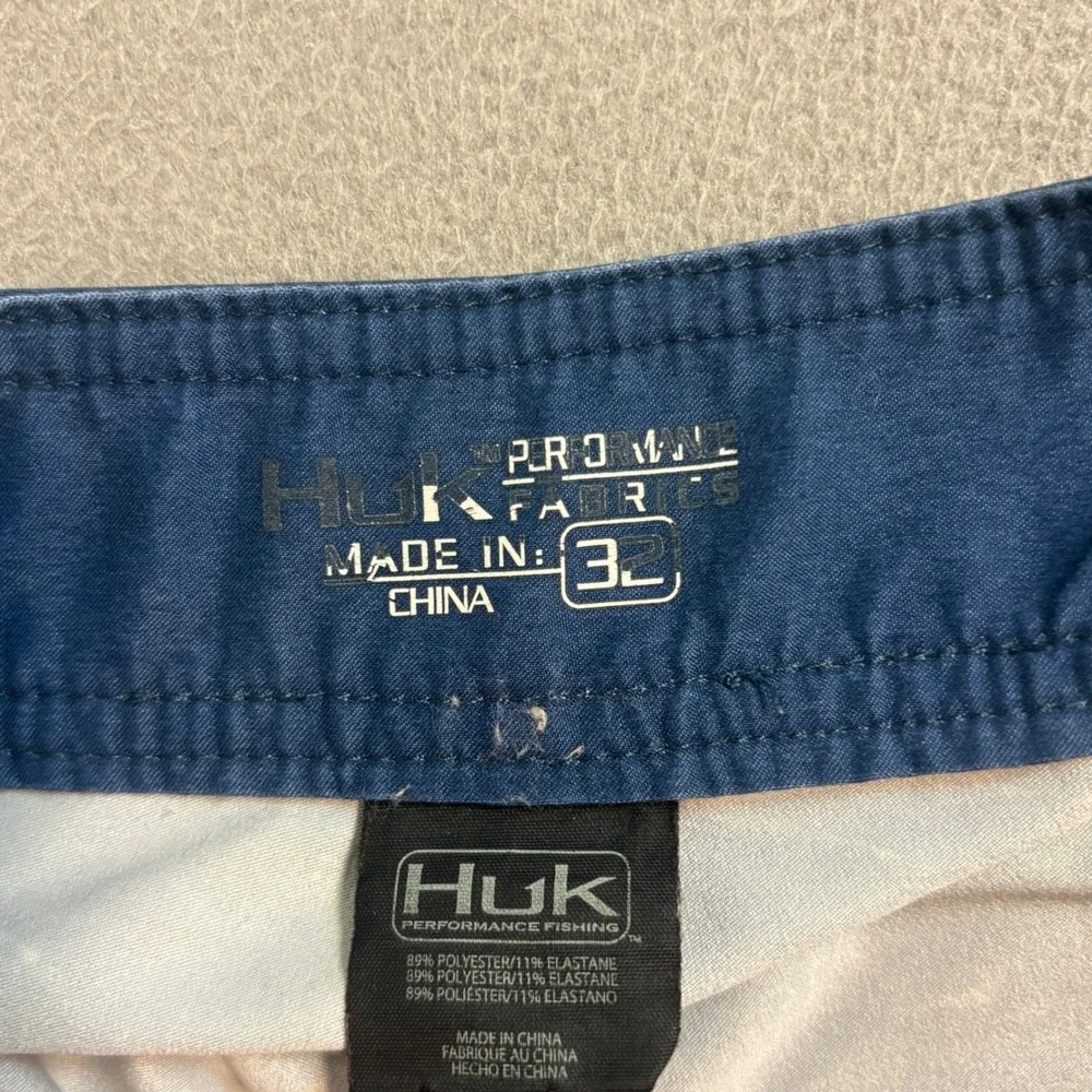 Huk Mens Performance Fishing Board Shorts Blue Grey Size 32 Swim Trunks